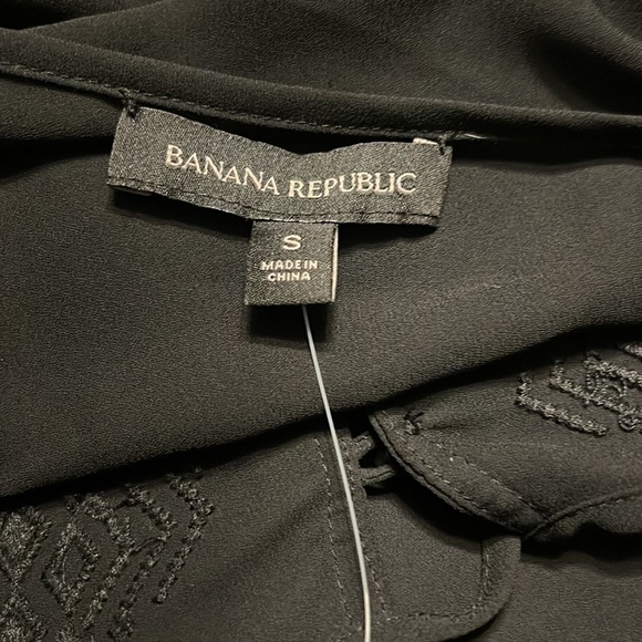 🌺BANANA REPUBLIC Tassel Dress in Classic Black Size Small. NWOT🌺 - Picture 4 of 5